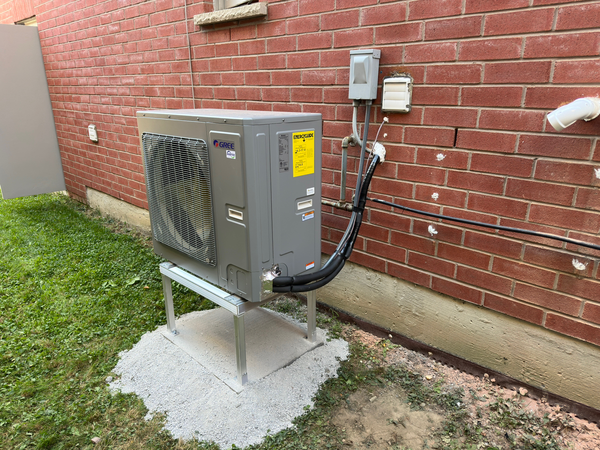 6ea12c84-5f83-408f-9b49-5ecf8ec1502a